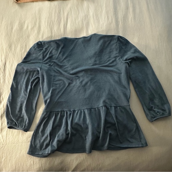 Banana Republic Top - Picture 2 of 2